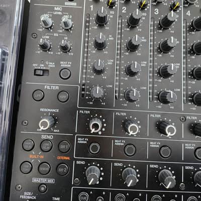 Pioneer DJM-V10-LF 6-Channel DJ Mixer image 5