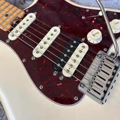 Fender American Elite Stratocaster 2015 - Olympic Pearl image 3