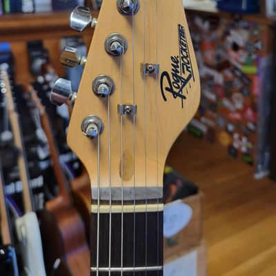 Pre-Owned Rogue Rocketeer Electric Guitar image 5