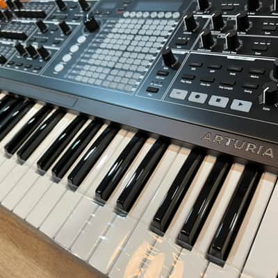 Arturia PolyBrute Noir 61-Key Synthesizer 2023 - Present - Black image 2