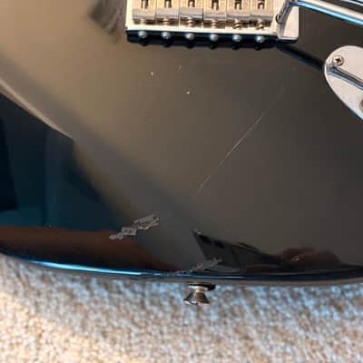 Fender Standard Stratocaster with Maple Fretboard 1995 - 2000 - Black image 7