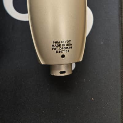 Shure KSM27 with pop screen image 2