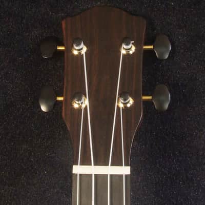 Handcrafted Concert Ukulele, Solid Curly Hawaiian Koa, Doves Soundhole, Soft-bag, Bruce Wei UG15-2939 image 2