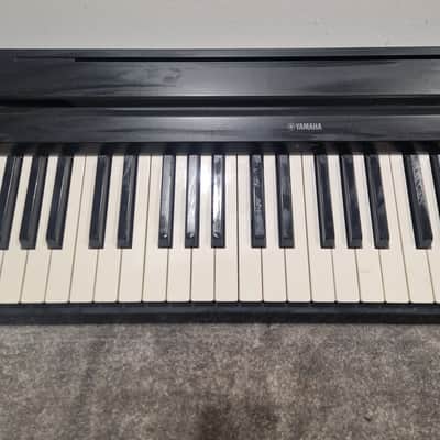 Yamaha P-35 - Digital Piano - Black - Excellent w/ Power Supply & Manuals image 15