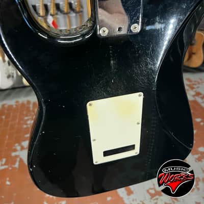 Fender   Japan Stratocaster Black 1984 – 1987 image 11