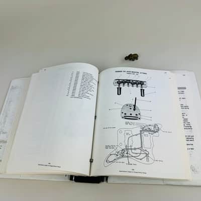 Fender Guitar Service Manual Binder 1996 image 13