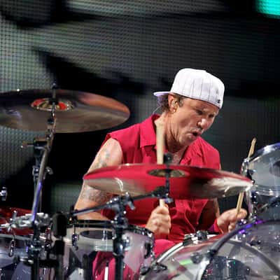 Pearl/Sabian Chad Smith's Red Hot Chili Peppers, World Tour, Complete 10-Piece Drum Set with Cymbals 2011 - Clear image 14