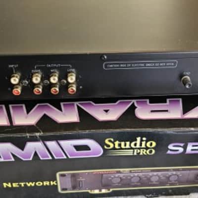 Pyramid SEA3000 3 Way Electronic Crossover, Adjustable Rack Mount, Flexible, Built 2000s - Black image 5