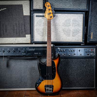 Fender Mustang Bass Left Handed image 3