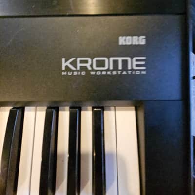 Korg KROME 73-Key Synthesizer Workstation 2010s - Black image 2