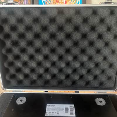 Arturia MicroFreak 25-Key Algorithmic Synthesizer with DECKSAVER AND HARD CASE image 10