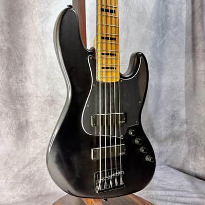 Squier Contemporary Active Jazz Bass V HH Bild 3
