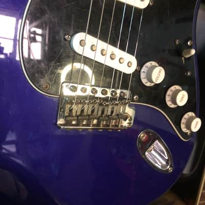 Fender Stratocaster 2000 - SSS MIM image 12