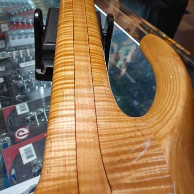 Custom Warrior 5 String Bass Natural Flame Maple Mint OHSC Free Shipping! image 3