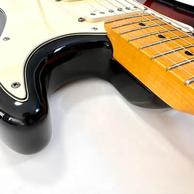 Fender Stratocaster American Deluxe V Neck 2011 Sunburst image 12