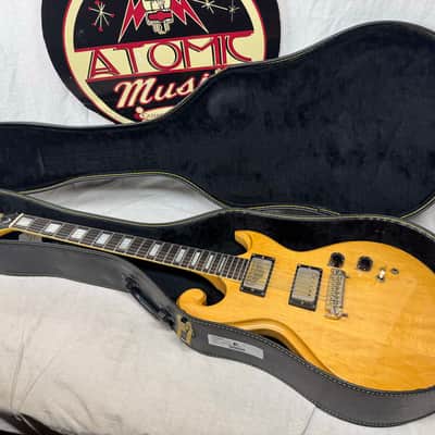 Epiphone SC-550 sc550 Scroll Singlecut Guitar with Chipboard Case Vintage - Natural image 1