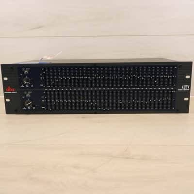 dbx 1231 Dual Channel 31-Band EQ | Reverb