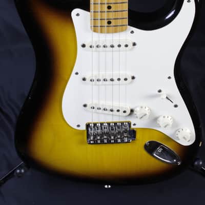 Fender Custom Shop 1956 Stratocaster Relic 2-Tone Sunburst 2002 w/OHSC & COA image 3