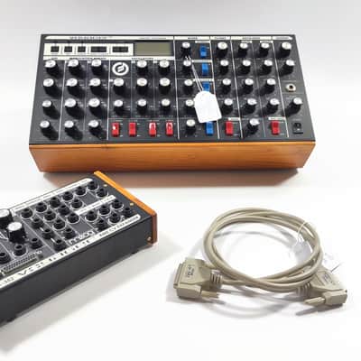 Moog Minimoog Voyager RME Rack Mount Edition Monophonic Synthesizer + Moog VX-352 (Warranty)