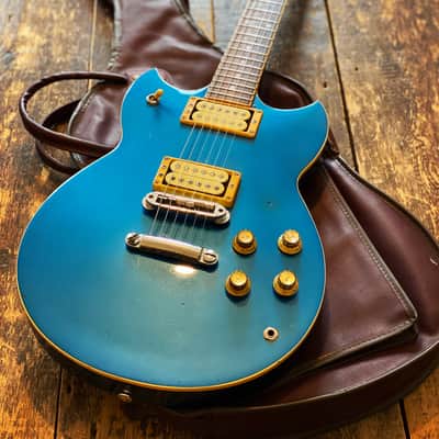 Vintage 1982 Japanese Yamaha SG800s Factory Metallic Blue w/ Vintage Leatherette Case image 1