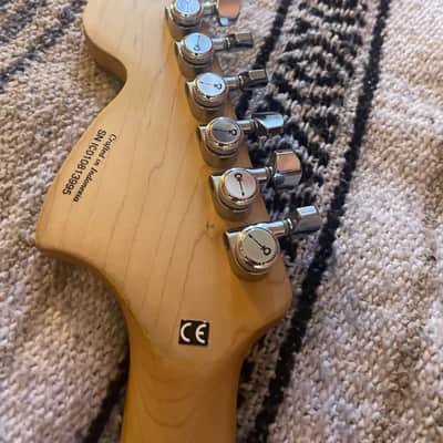 Squier Standard Stratocaster with Rosewood Fretboard 2001 - 2013 - Black Metallic image 4