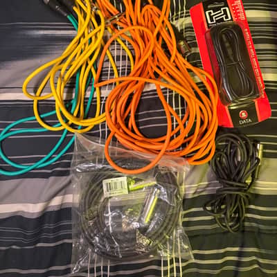 TASCAM US-1800 with extras XLR cables usb MIDI image 7