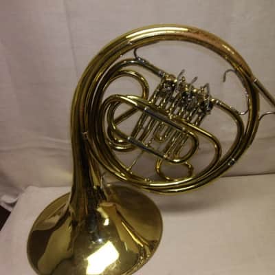 Selmer Bundy Single French Horn Brass, USA, Good Condition image 3