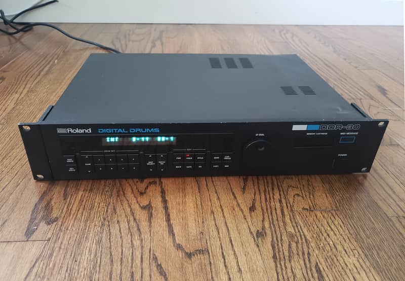 Roland  DDR-30 image 1