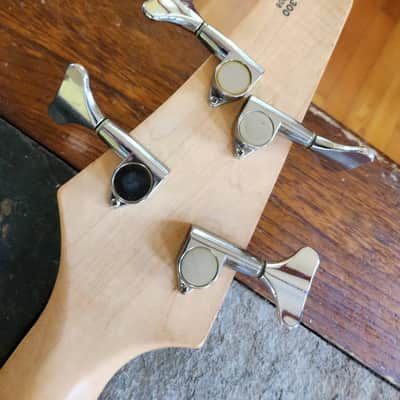 Ibanez Iceman ICB300 bass MIK '90s - blk image 6