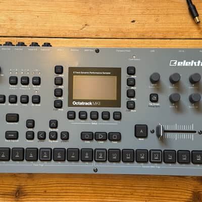 Elektron Octatrack MkII Dynamic 8-Track Performance Sampler 2017 - 2021 - Gray image 2