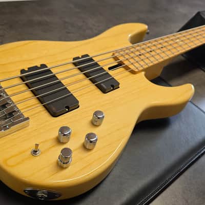 ESP Surveyor 5 Bass Natural Ash EMG Five String Pro Artist Studio Bass 2010 OHSC MIJ Japan Precision-Jazz Body image 1