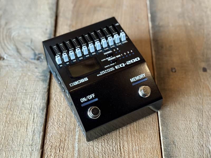 Boss EQ-200