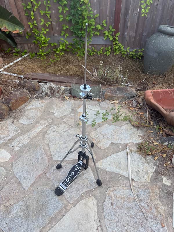 DW 7000 Series 3-Leg Hi-Hat Stand image 1