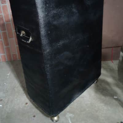 Kustom 2 x 15 Cabinet- Black Tuck n Roll image 12
