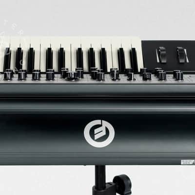 Moog Sub Phatty 2010s - Black image 4