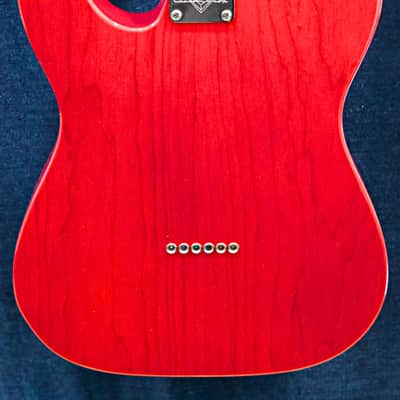 Fender Custom Shop Deluxe Telecaster 2012 – Quilted Maple Top Candy Red image 8