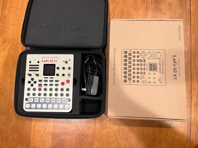 Sonicware Lofi-12 XT Low-Res Digitized Sampler