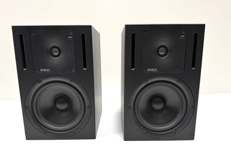 Genelec 1030A 6.5" Powered Nearfield Studio Monitor (Pair) 1994 - 2005 - Black image 1