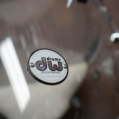 DW Design Series 22'' Clear Acrylic 18x22" Bass Drum w/ No-Mount Bild 5