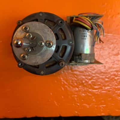 Otari Mx-5050 motor assembly image 3