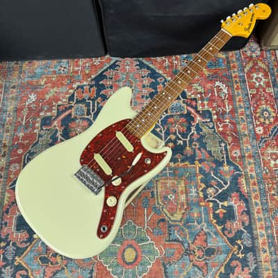 Fender Char Artist Model Mustang Olympic White - 2019 image 4