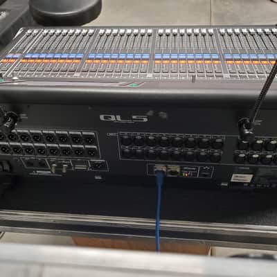 Yamaha QL5 with stage box and cases, free shipping (CONUS) image 8