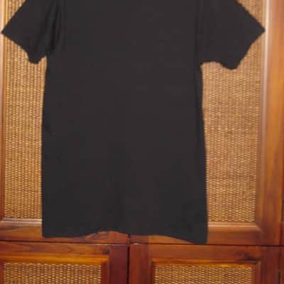 new (NO packaging / NO hang tag) A+ genuine Dunlop TORTEX MEN'S "VINTAGE" T-SHIRT, DSD31MTSM, Size Medium - Black, 100% Cotton, Short Sleeve - Graphic is yellowish-gold (this is NOT a vintage shirt) the graphic / logo is vintage style image 4