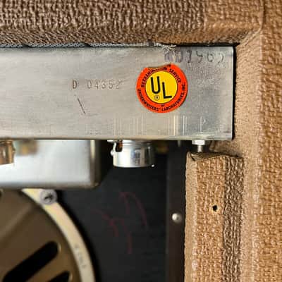 Fender 6G3 Deluxe 1963 - Brown image 9