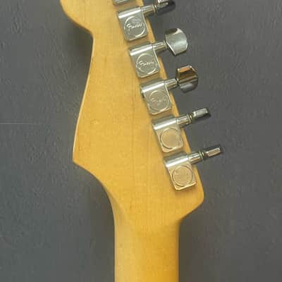 Pre-Owned Fender Stratocaster image 10