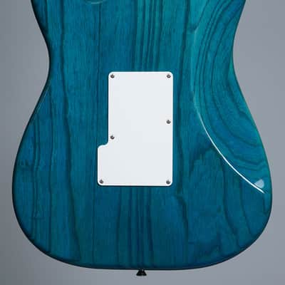 Fender Michiya Haruhata Stratocaster 2020 - Transparent Blue image 13