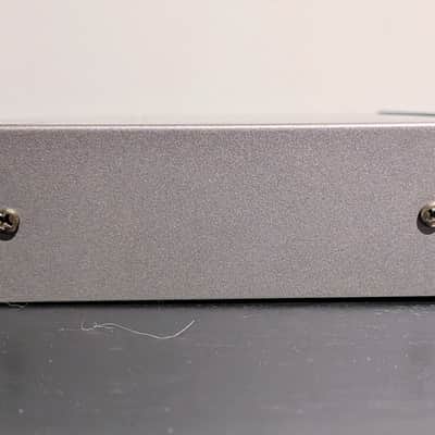 Samson Q5 Headphone Amplifier - Black image 9