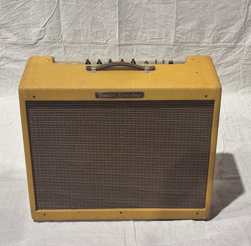 Fender '57 Twin-Amp Reissue 40-Watt 2x12" Guitar Combo