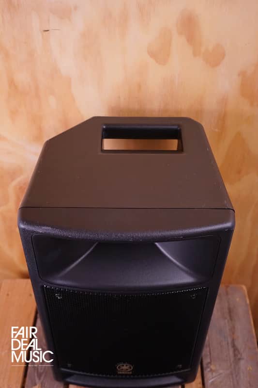 YAMAHA STAGEPAS 300【要修理】　直3,000yen OFF! Yamaha Stagepas 300 no audio - quick fix. Bad power output module