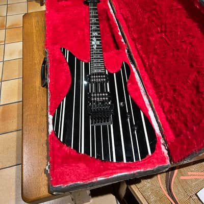 ギター Schecter Synyster Custom AD-A7X-SS-CTM SCHECTER AD-A7X-SS-CTM Synyster Gates Custom Gloss Black [SN